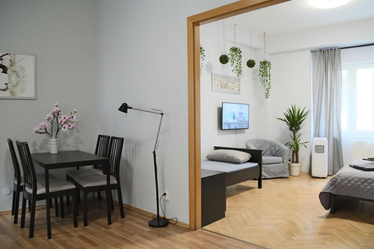 Charles Square Apartments Prag Exterior foto